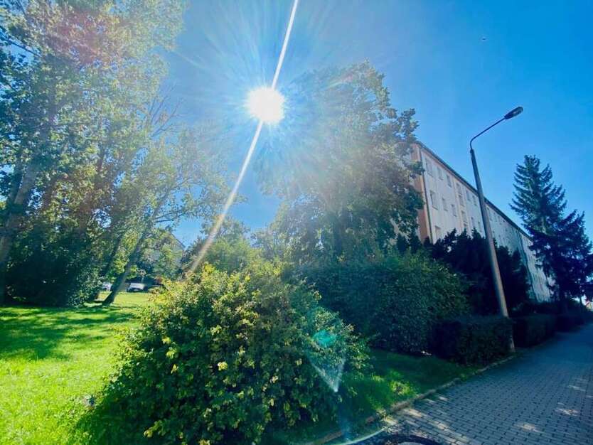 Wohnung zum Mieten in Weißenfels 353 € 58.93 m²