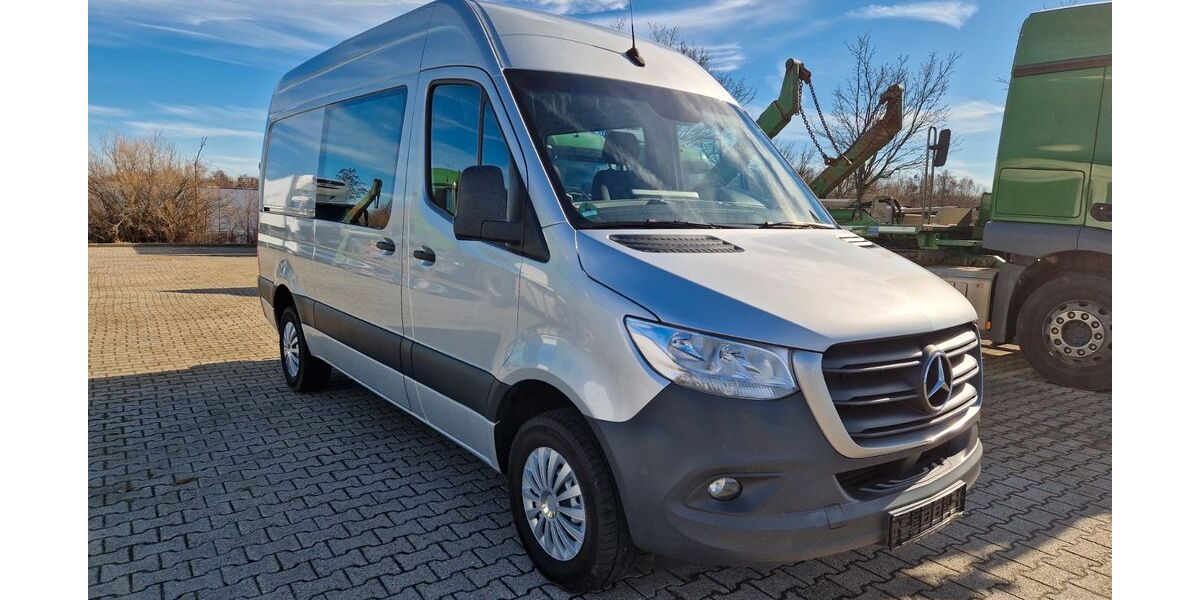 Mercedes-Benz Sprinter 148.000 km 34.510 &euro; Dresden 01139