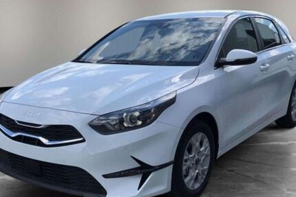 Kia ceed / Ceed 4.500 km 24.890 &euro; Landshut 84030