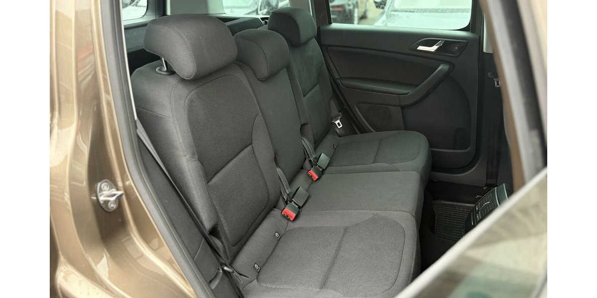 Skoda Yeti 1.4 TSI Ambition SITZHEIZUN/ANHÄNGK./1.HAND 102.196 km 10.900 &euro; Villingen-Schwenningen 78054