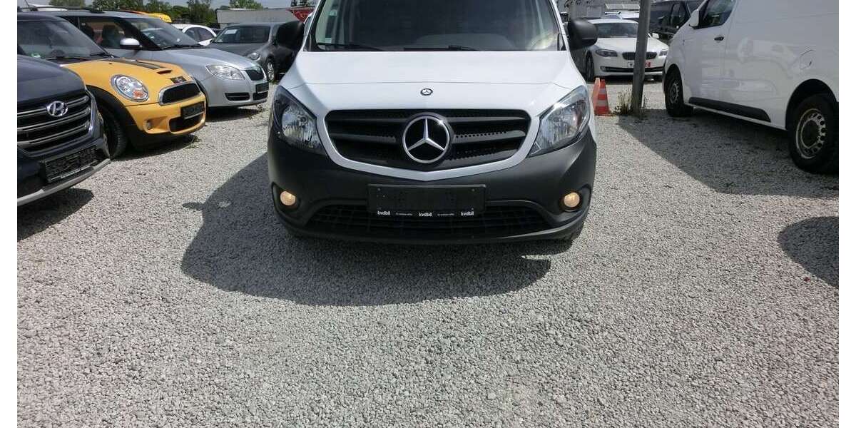 Mercedes-Benz Citan 123.100 km 9.500 &euro; München 81829