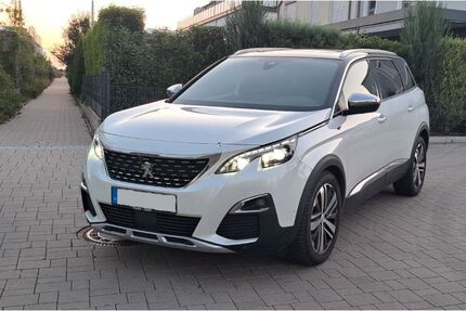 Peugeot 5008 122.000 km 22.999 &euro; Erlangen 91056