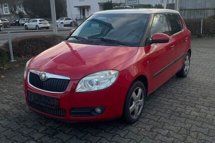 Skoda Fabia 172.994 km 2.499 &euro; Fulda 36039