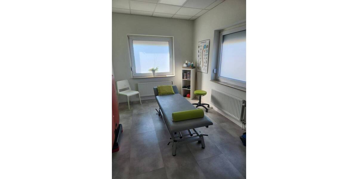 Gewerbeobjekt Unna Königsborn - 5 Zimmer, 110 m&sup2;, 1.700&euro; | Angebot:26834502