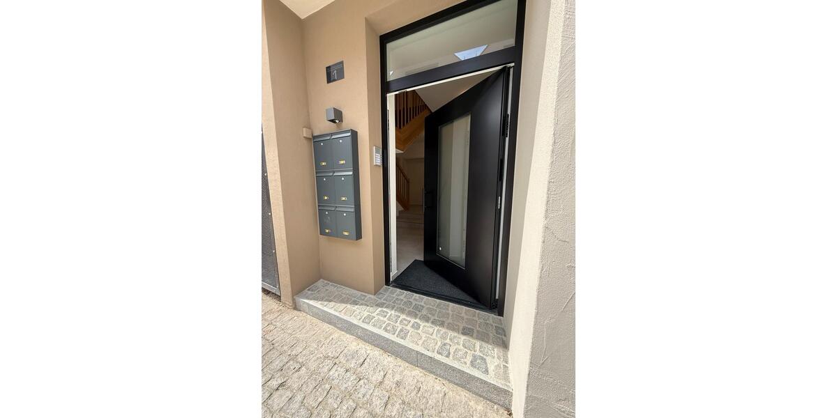 Etagenwohnung Abensberg - 4 Zimmer, 99 m&sup2;, 1.075&euro; | Angebot:26357917