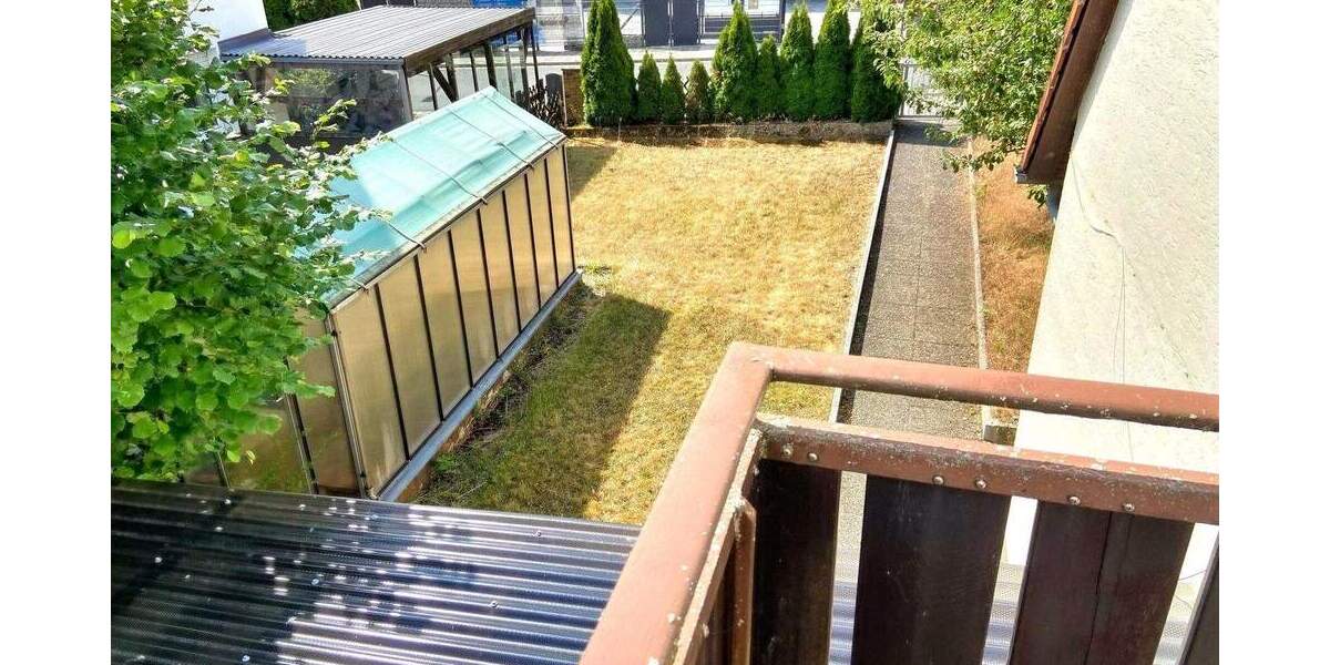 Mehrfamilienhaus, Wohnhaus Cadolzburg - 5 Zimmer, 110 m&sup2;, 385.000&euro; | Angebot:25211191