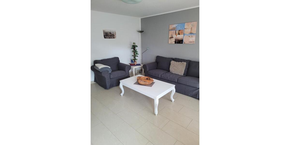 Dachgeschoßwohnung Duisburg Huckingen - 2.5 Zimmer, 50 m&sup2;, 115.000&euro; | Angebot:24755229