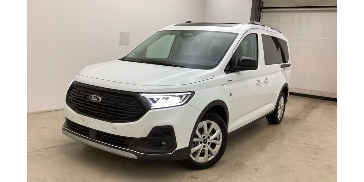 Ford Grand Tourneo 3.770 km 40.650 &euro; Titisee Neustadt 79822