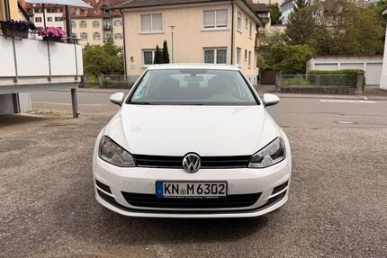 VW Golf 143.000 km 7.000 &euro; Engen 78234