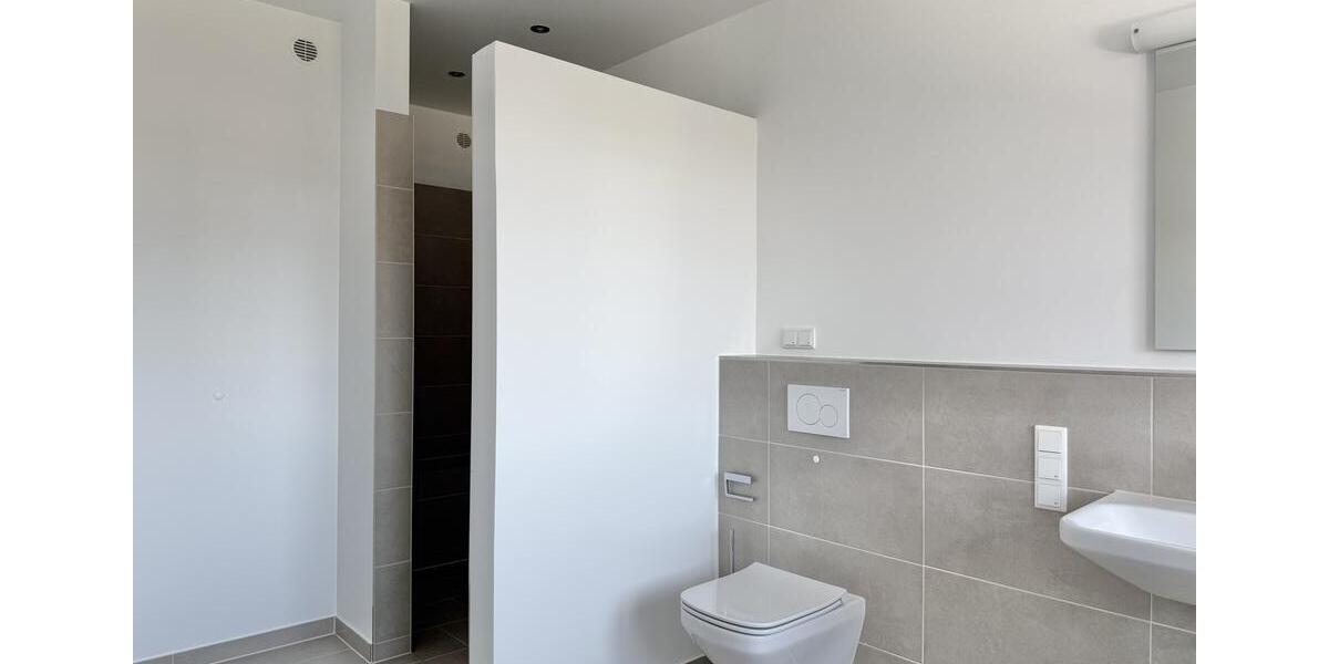 Etagenwohnung Rastede - 3.5 Zimmer, 96 m&sup2;, 1.200&euro; | Angebot:26502822