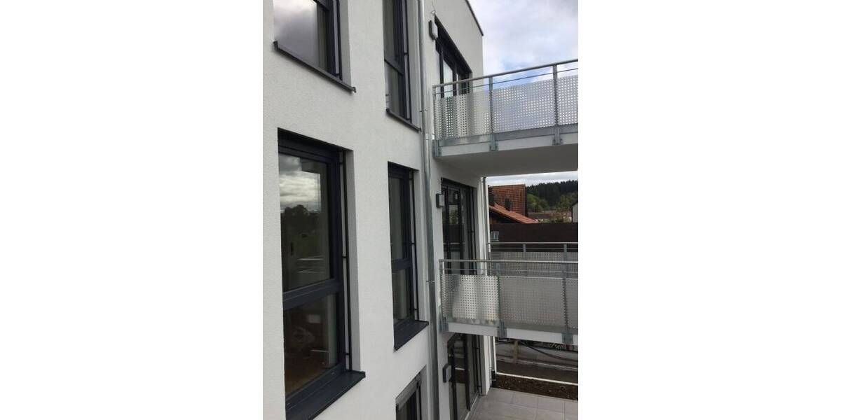 Etagenwohnung Villingen-Schwenningen Schwenningen - 2 Zimmer, 72 m&sup2;, 800&euro; | Angebot:25669184