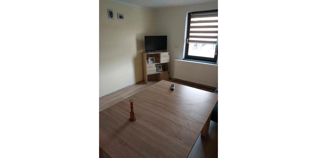 Erdgeschoßwohnung Bernsdorf - 1 Zimmer, 40 m&sup2;, 25&euro; | Angebot:25284362