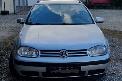 VW golf 4 300.000 km 1.200 € Tettnang 88069