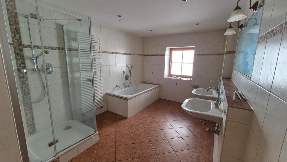 Bauernhaus, Landhaus Pähl - 8 Zimmer, 200 m&sup2;, 2.190&euro; | Angebot:26383332