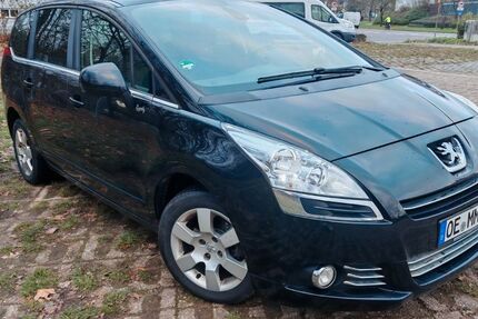 Peugeot 5008 215.865 km 3.690 &euro; Saarlouis 66740