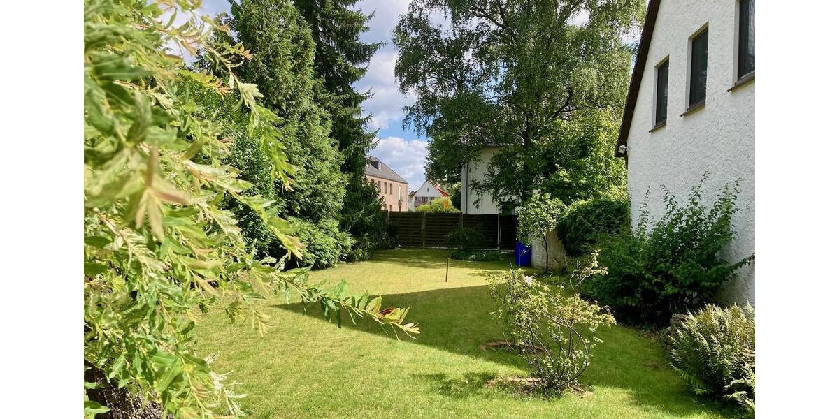 Einfamilienhaus Halle - 9 Zimmer, 207 m&sup2;, 489.000&euro; | Angebot:26130669