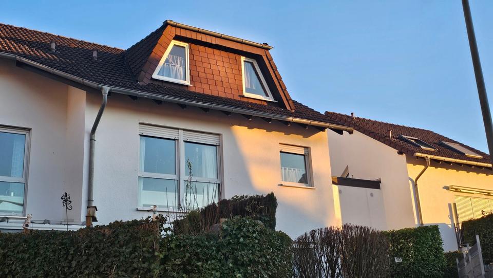 Etagenwohnung Siegen Weidenau - 4 Zimmer, 92 m&sup2;, 850&euro; | Angebot:25352309