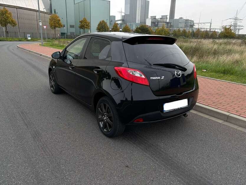 Mazda 2 153.500 km 5.500 € Duisburg 47178