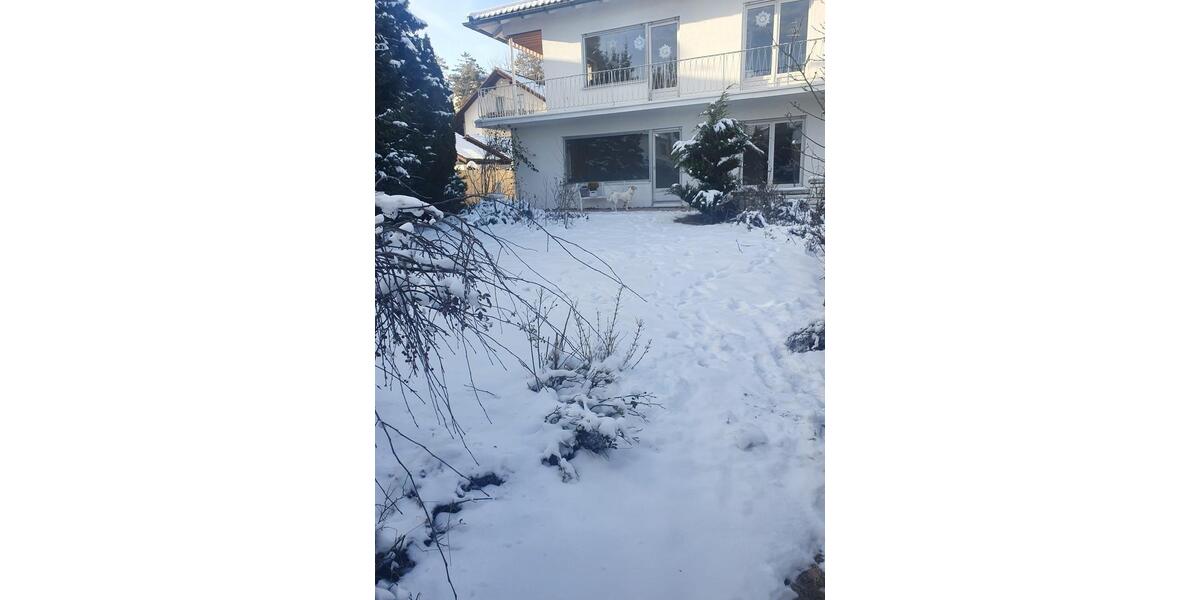 Erdgeschoßwohnung Eichenau - 4 Zimmer, 110 m&sup2;, 1.600&euro; | Angebot:24676685