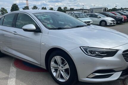 Opel Insignia 139.000 km 10.499 &euro; Mittenwalde 15749