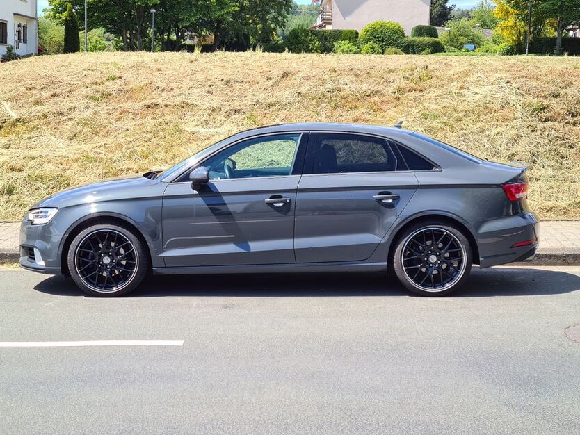 Audi A3 128.000 km 15.000 € Wetzlar 35581