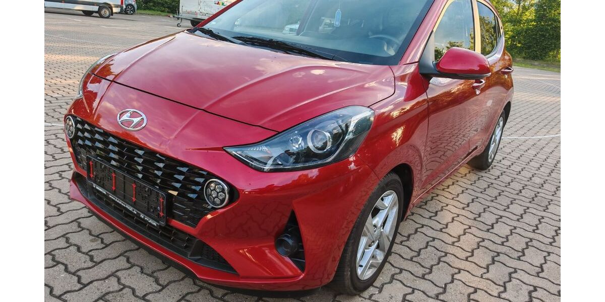 Hyundai i10 27.800 km 9.980 &euro; Umpferstedt 99441