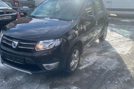 Dacia Sandero 186.000 km 3.890 &euro; Fürth 90763