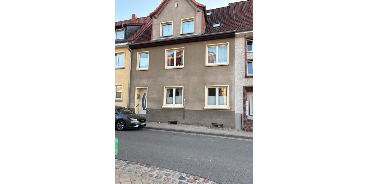 Mehrfamilienhaus, Wohnhaus Malchin - 8 Zimmer, 210 m&sup2;, 170.000&euro; | Angebot:26858116
