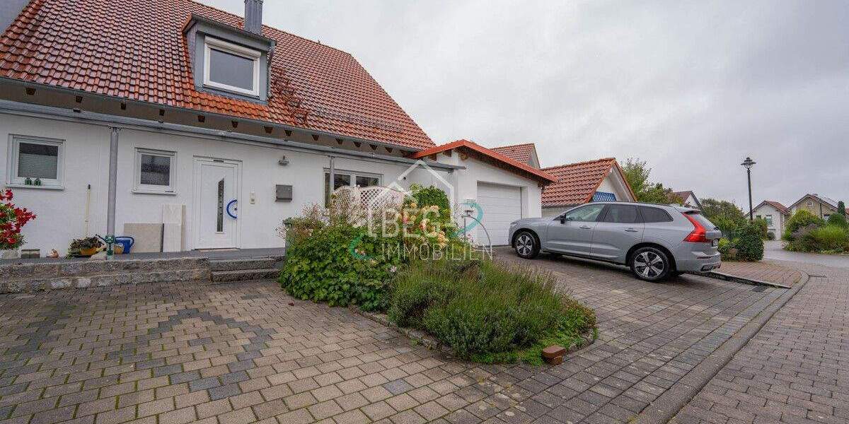 Familienfreundliche Doppelhaushälfte mit Garten und Terrasse 5 zimmer