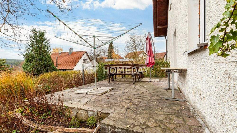 Einfamilienhaus Oberviechtach Schönthan - 6 Zimmer, 200 m&sup2;, 300.000&euro; | Angebot:25471636