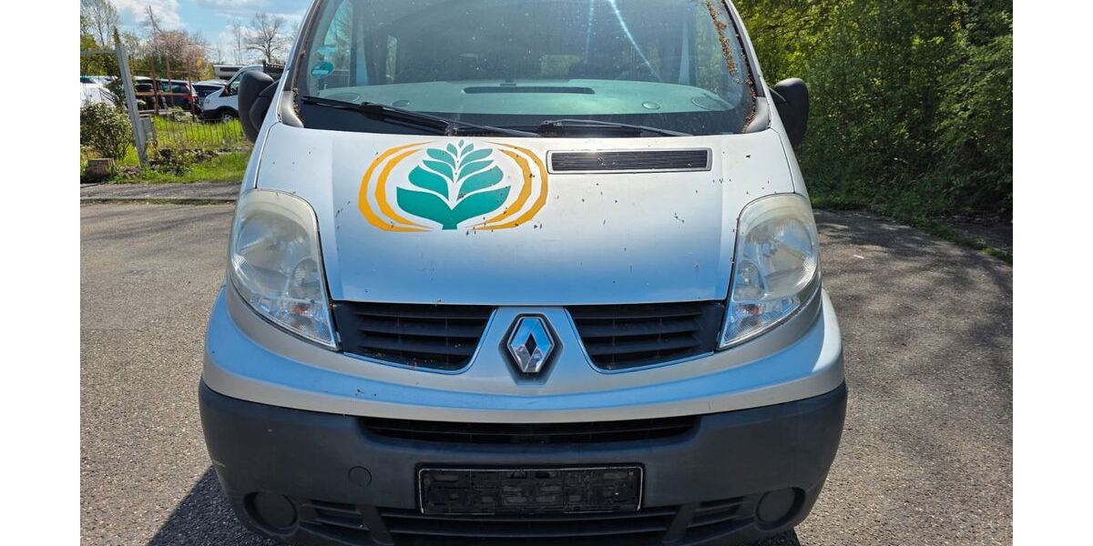 Renault Trafic 270.000 km 3.999 &euro; Ludwigsburg 71642