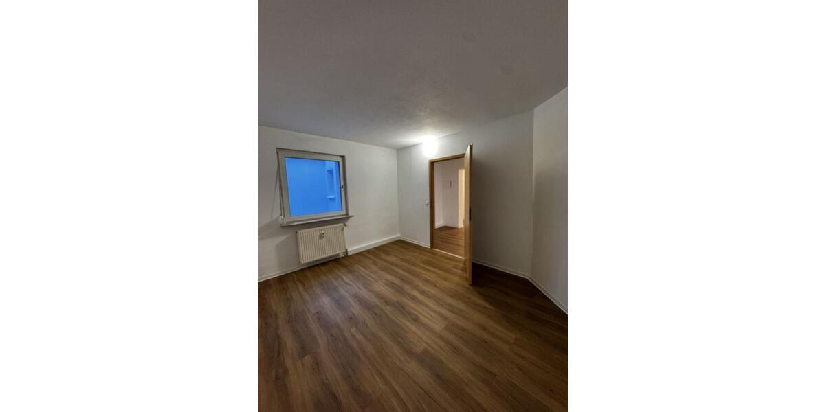 Hochparterre Erbach - 3 Zimmer, 83 m&sup2;, 980&euro; | Angebot:25407898