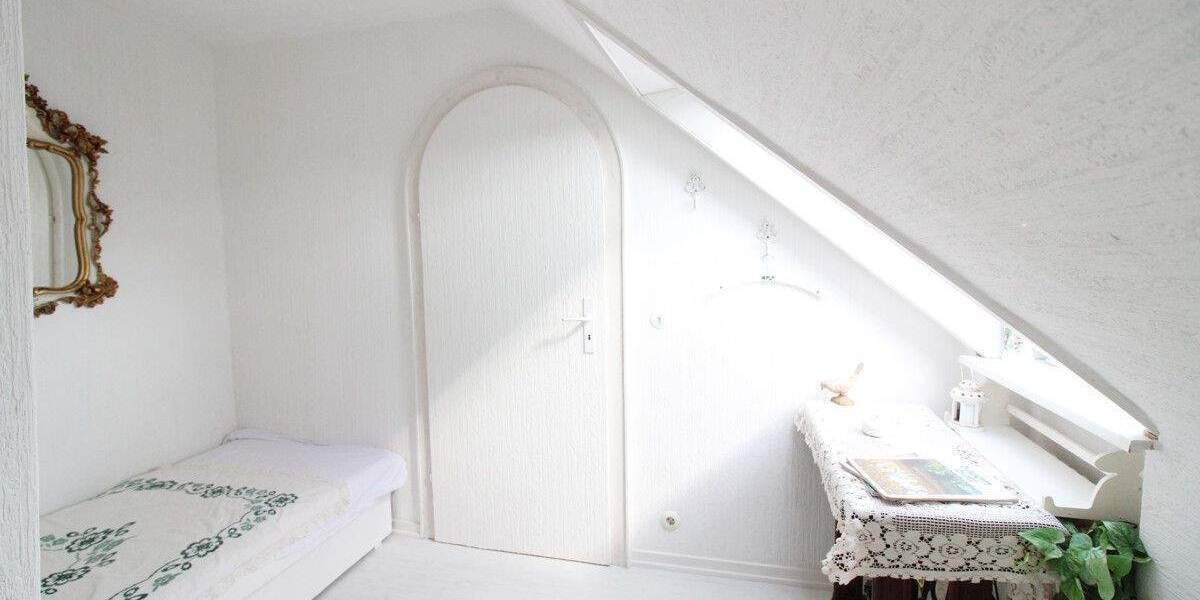 Reihenmittelhaus Norderstedt / Harksheide Harksheide - 6 Zimmer, 110 m&sup2;, 395.000&euro; | Angebot:25610018