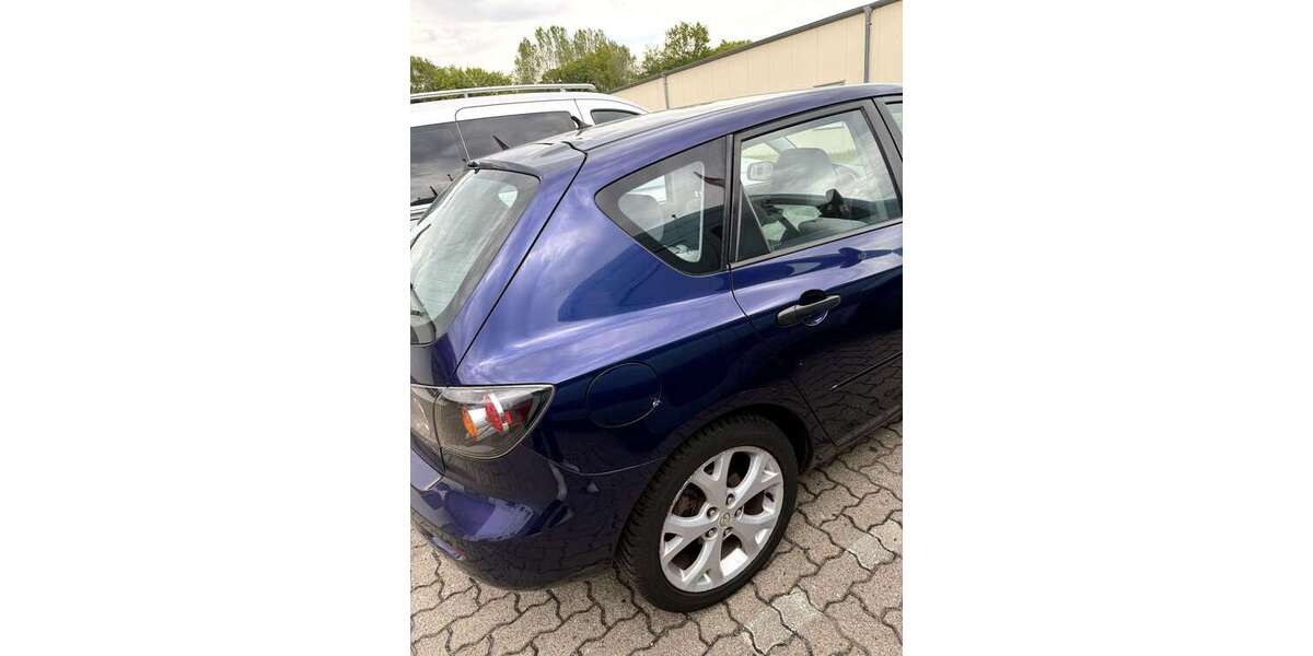 Mazda 3 110.500 km 2.800 &euro; Schobüll (Husum) 25813