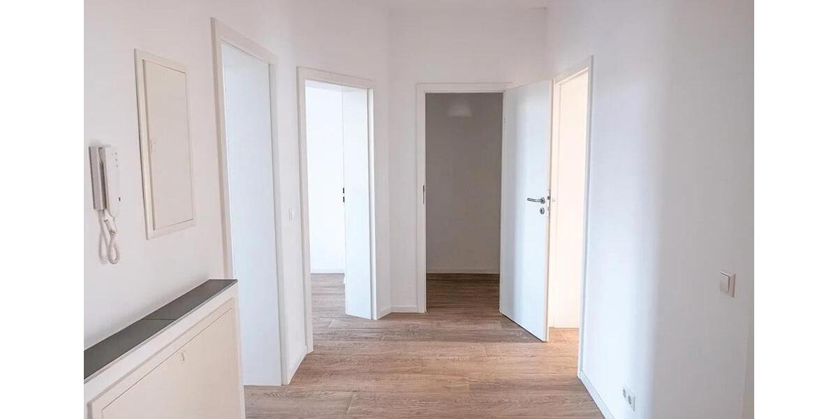 Etagenwohnung Zittau - 2 Zimmer, 74 m&sup2;, 470&euro; | Angebot:26406546