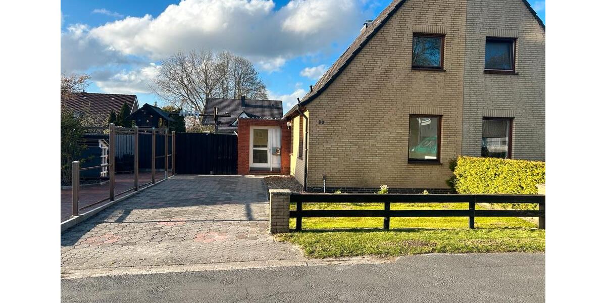 Doppelhaushälfte Oldenburg Alexandersfeld - 2 Zimmer, 96 m&sup2;, 265.000&euro; | Angebot:26693996