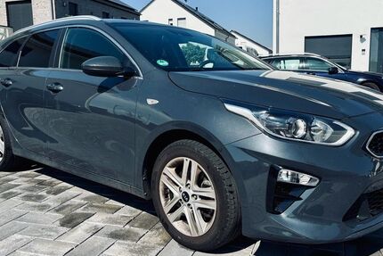 Kia ceed Sportswagon 29.897 km 19.700 &euro; Bensheim 64625