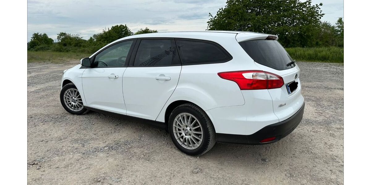 Ford Focus 192.500 km 3.700 &euro; Aschaffenburg 63739