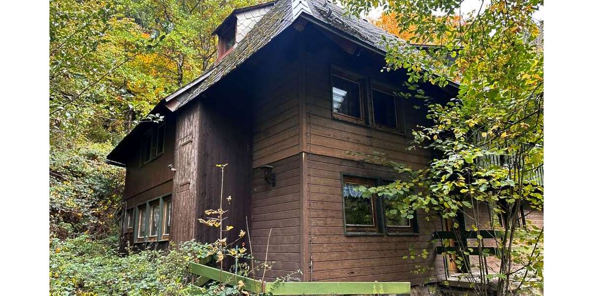 Einfamilienhaus Buchenbach - 8 Zimmer, 166 m&sup2;, 110.000&euro; | Angebot:25638039