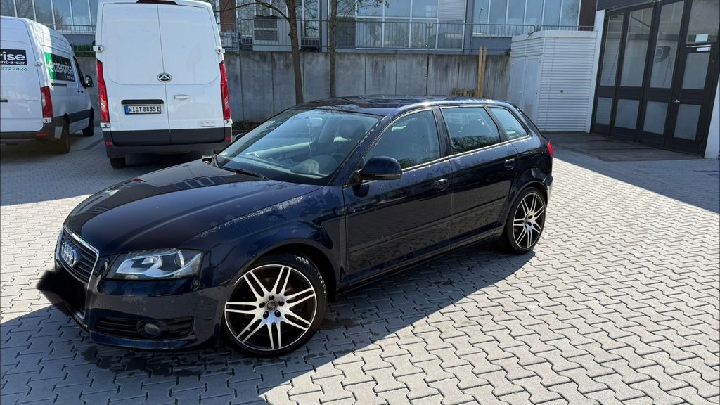 Audi A3 250.876 km 2.800 &euro; Ludwigsburg 71642