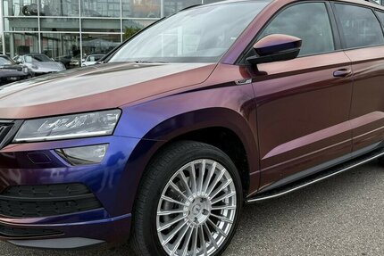 Skoda Karoq 2.0 TSI SPORT-LINE/4x4/PANO/ACC/VIRTUAL 21.576 km 29.900 € Villingen-Schwenningen 78054