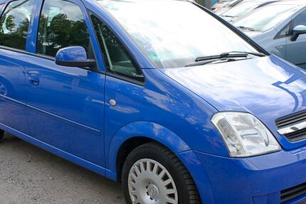 Opel Meriva 206.780 km 899 &euro; Berlin 13057