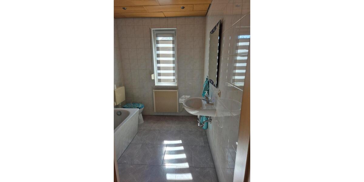 Einfamilienhaus Waltershausen - 5 Zimmer, 116 m&sup2;, 240.000&euro; | Angebot:26060366