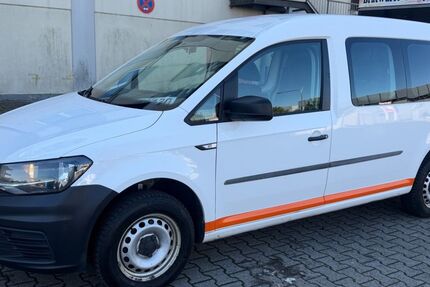 VW Caddy 258.000 km 8.990 &euro; Frankfurt am Main 65933