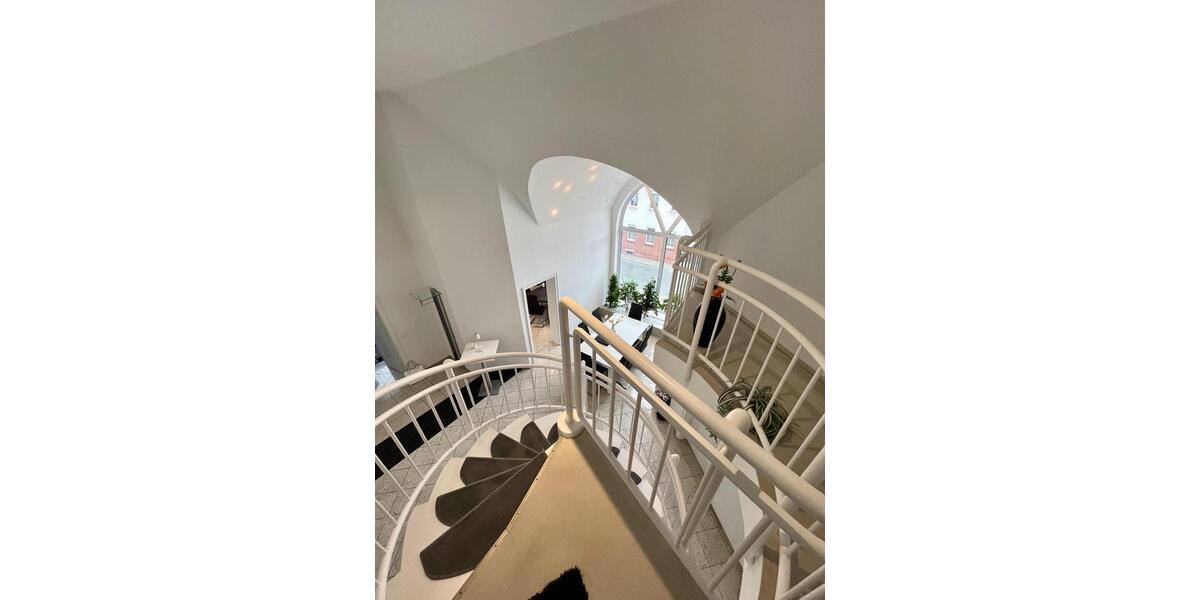 Maisonettenwohnung Bad Liebenwerda - 6 Zimmer, 203 m&sup2;, 2.030&euro; | Angebot:24803157