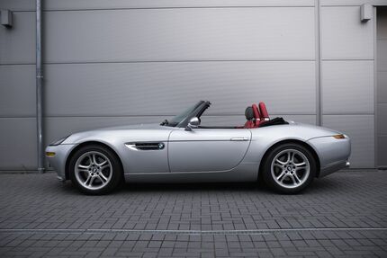 BMW Z8 116.900 km 187.900 &euro; Holzwickede 59439