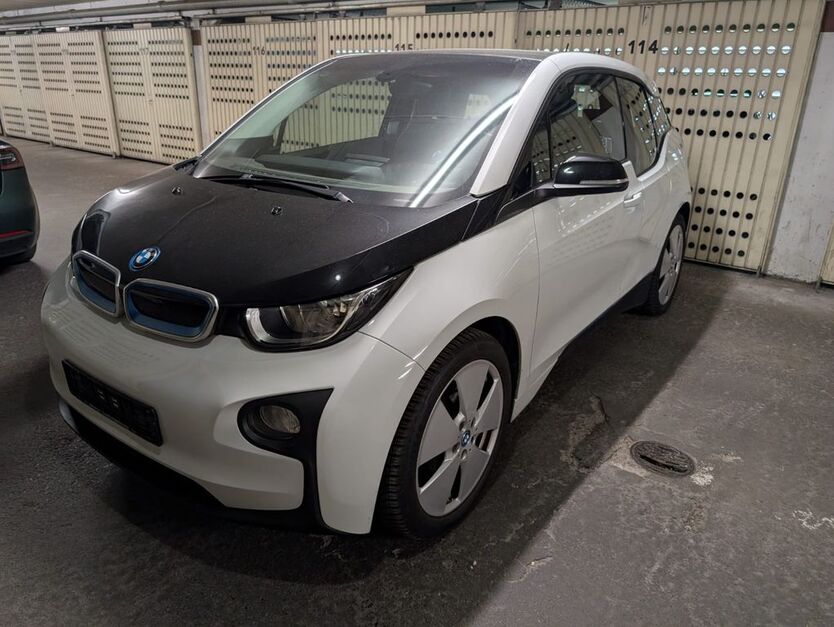 BMW i3 87.908 km 8.499 € Berlin 12107
