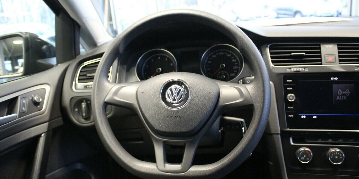 VW Golf 1.0 TSI OPF Trendline 76.316 km 11.480 &euro; Euskirchen 53881