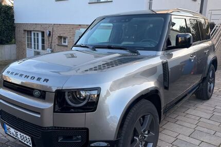 Land Rover Defender 26.000 km 72.900 &euro; Frankfurt 60437