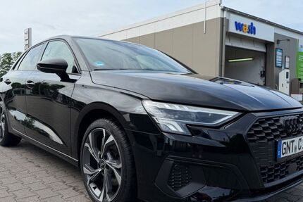 Audi A3 64.000 km 26.400 &euro; Roßdorf 39319
